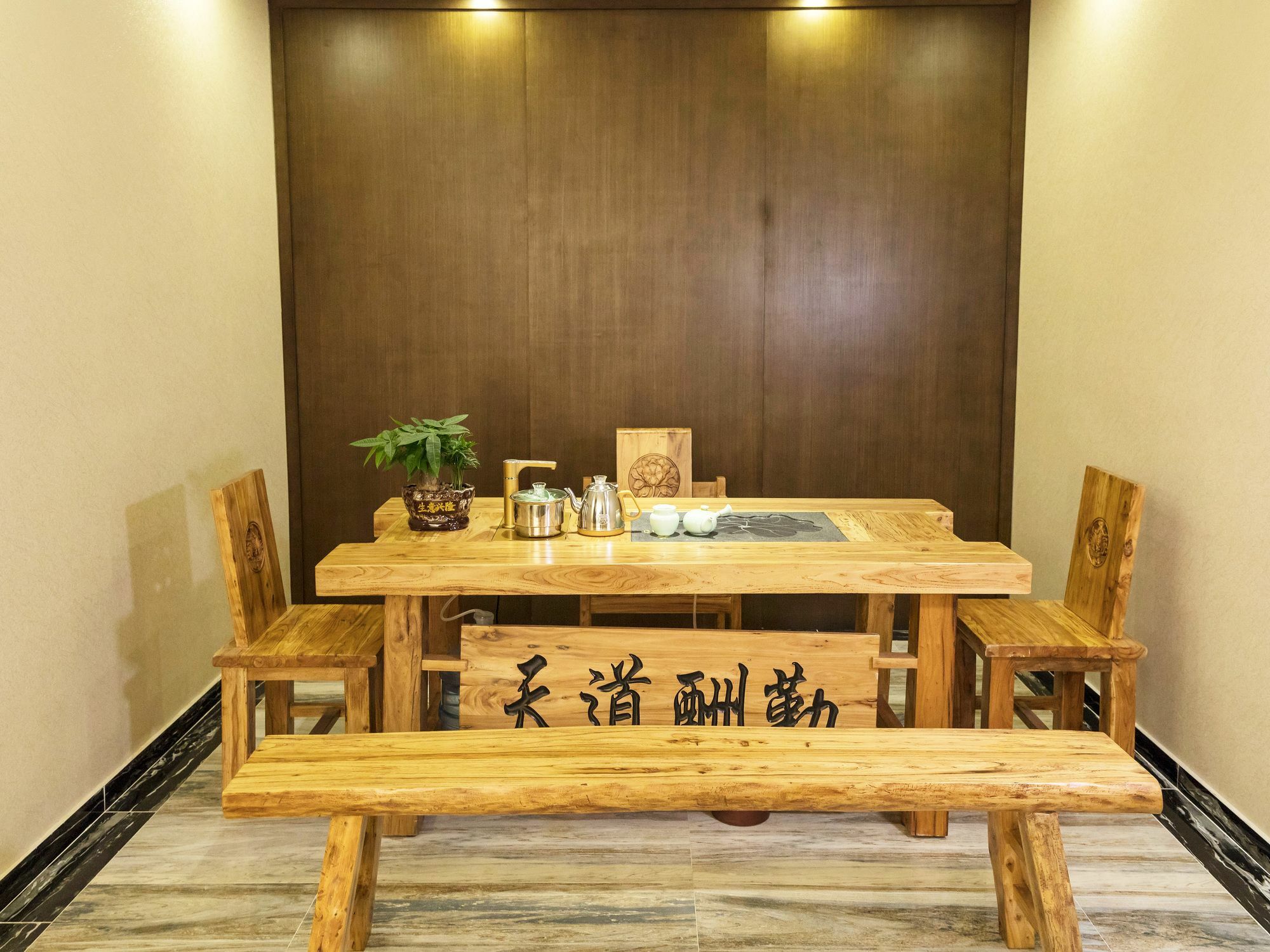 Kardon Hotel Gorgeous Guangzhou Exterior foto