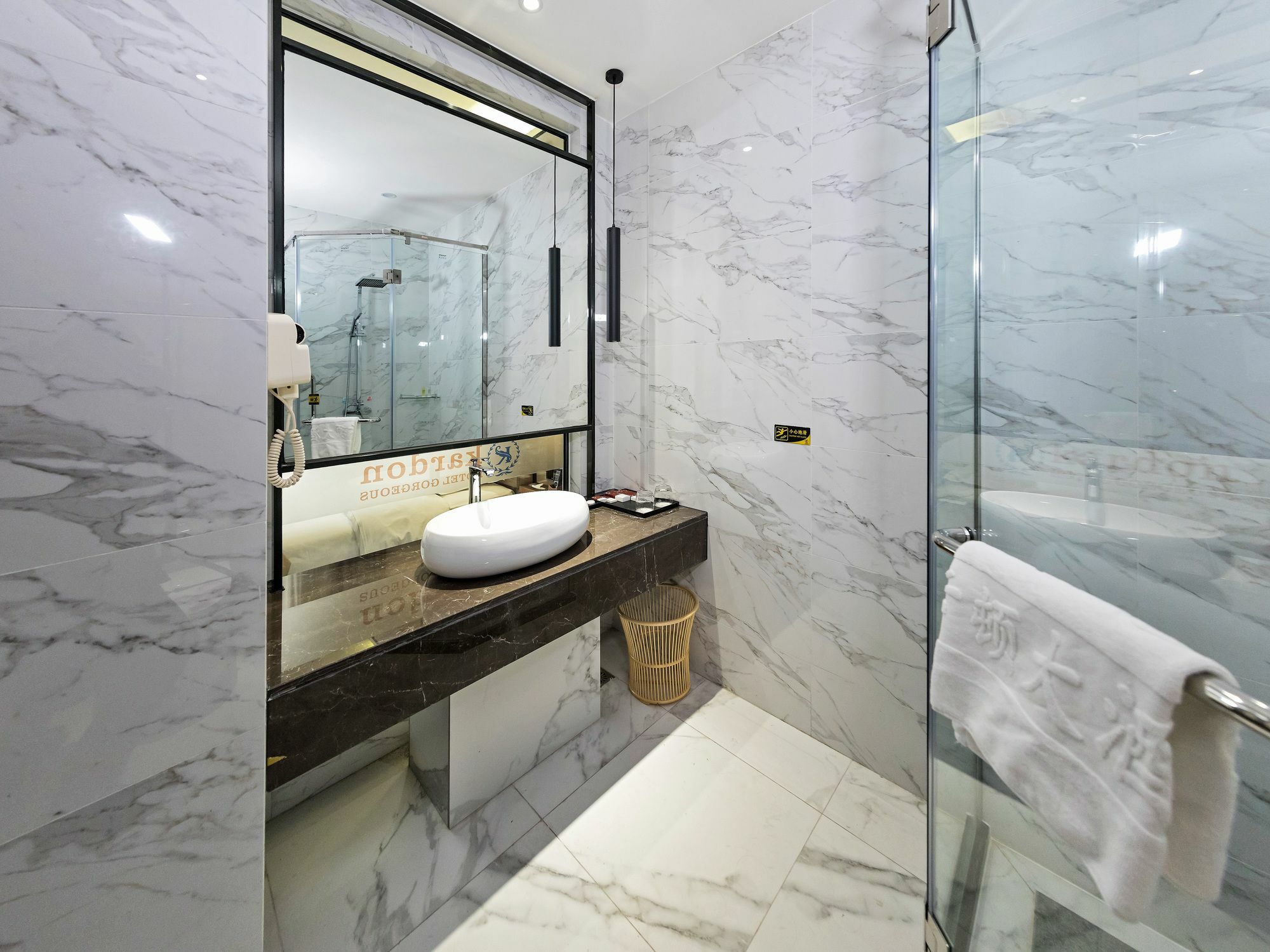 Kardon Hotel Gorgeous Guangzhou Exterior foto